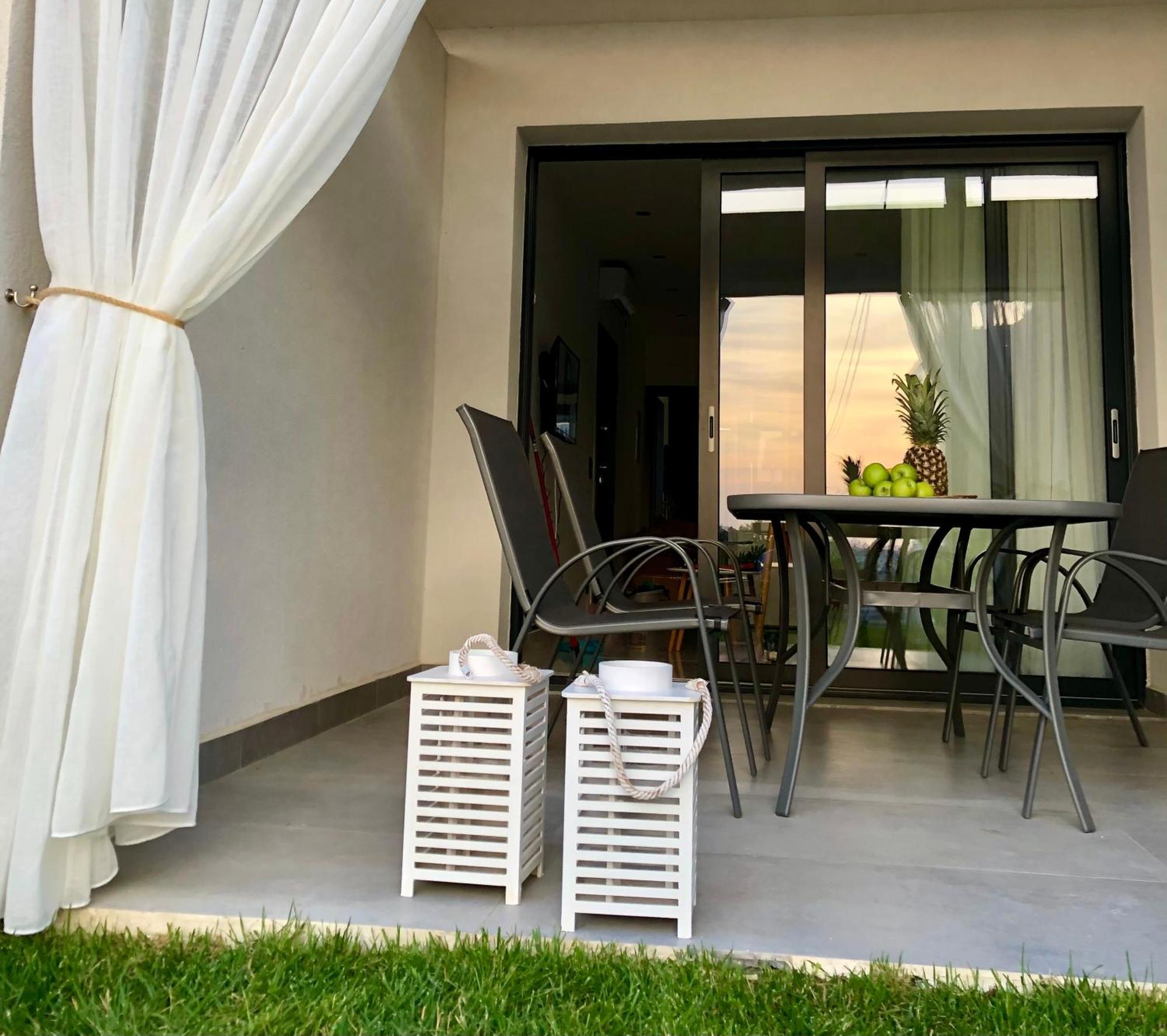 Kallithea Love Paradise Pool & Garden Buitenkant foto